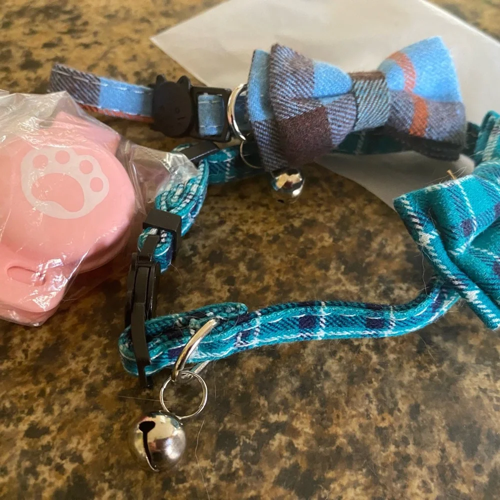 Brand new AirTag with collars and cases